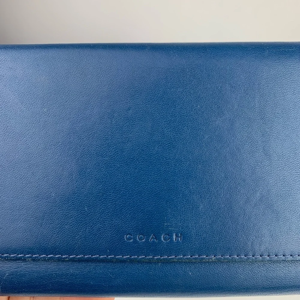 Vintage Coach Leather Wallet - Picture 2 of 8
